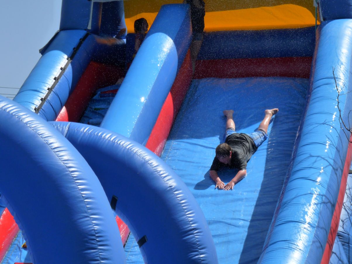 Giant slide